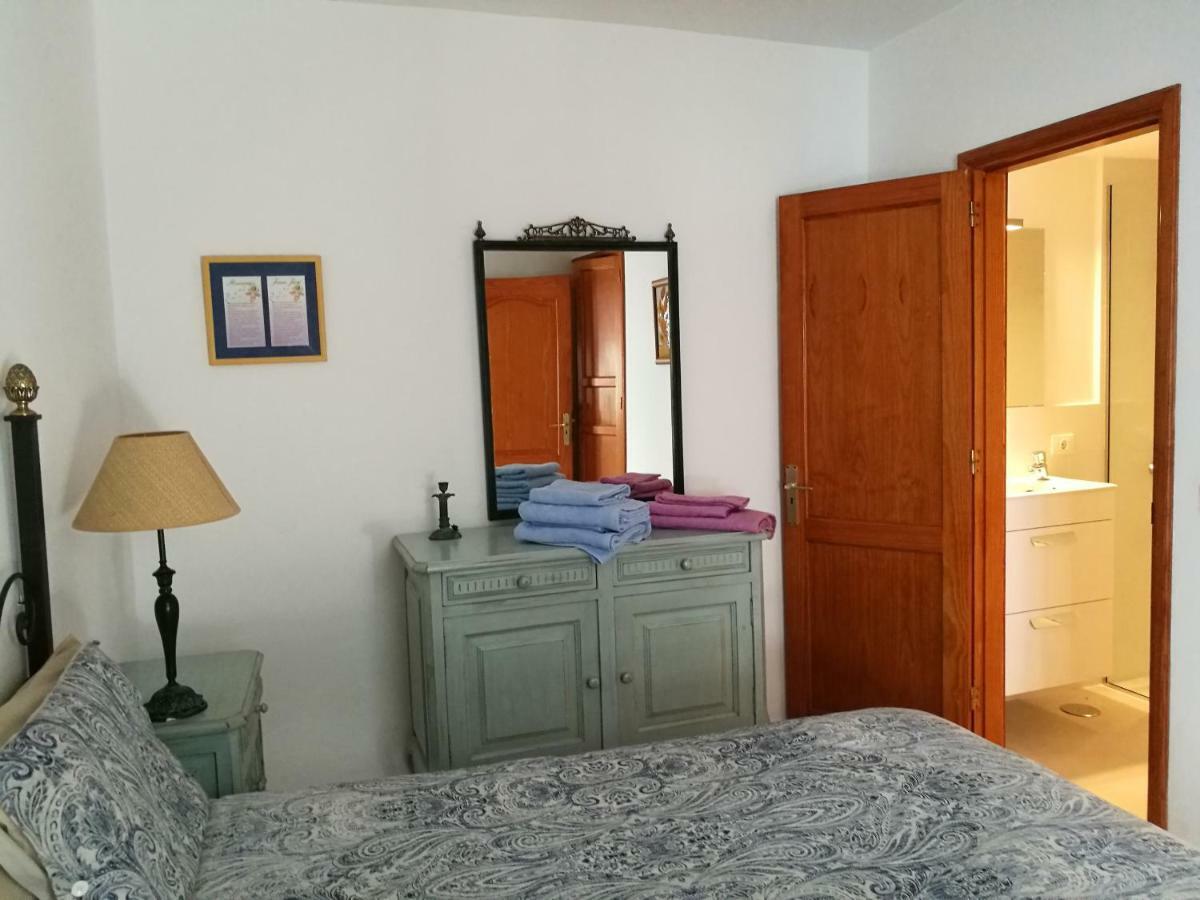 La Caleta Apartment *